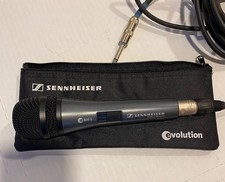 Sennheiser e835S Dynamic Cardioid Handheld Vocal Microphone w/ 20 ft. cord