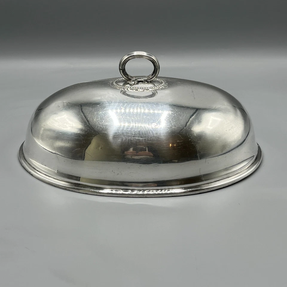 Antigua cubierta de comida victoriana chapada en plata pequeña cúpula de carne ovalada Foto 3 de 4