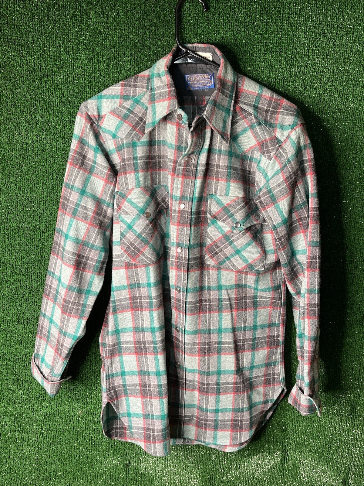 pendleton wool flannel size small multicolor Outd… - image 1