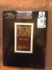 WOW  Vintage Olga Cassini queen size 1x-2x gentle brown nude pantyhose