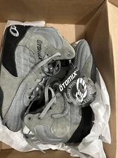Otomix Stingray GRAY M3000 Bodybuilding Weightlifting MMA Shoes M 9.5-W 11