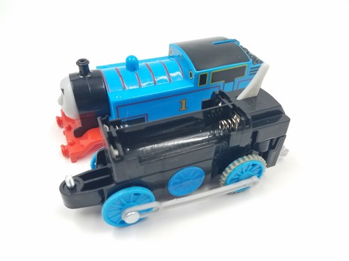 2013 Trackmaster Thomas the Train #1 Battery Motorized - Picture 5 of 5