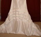 Picture 4 of 12