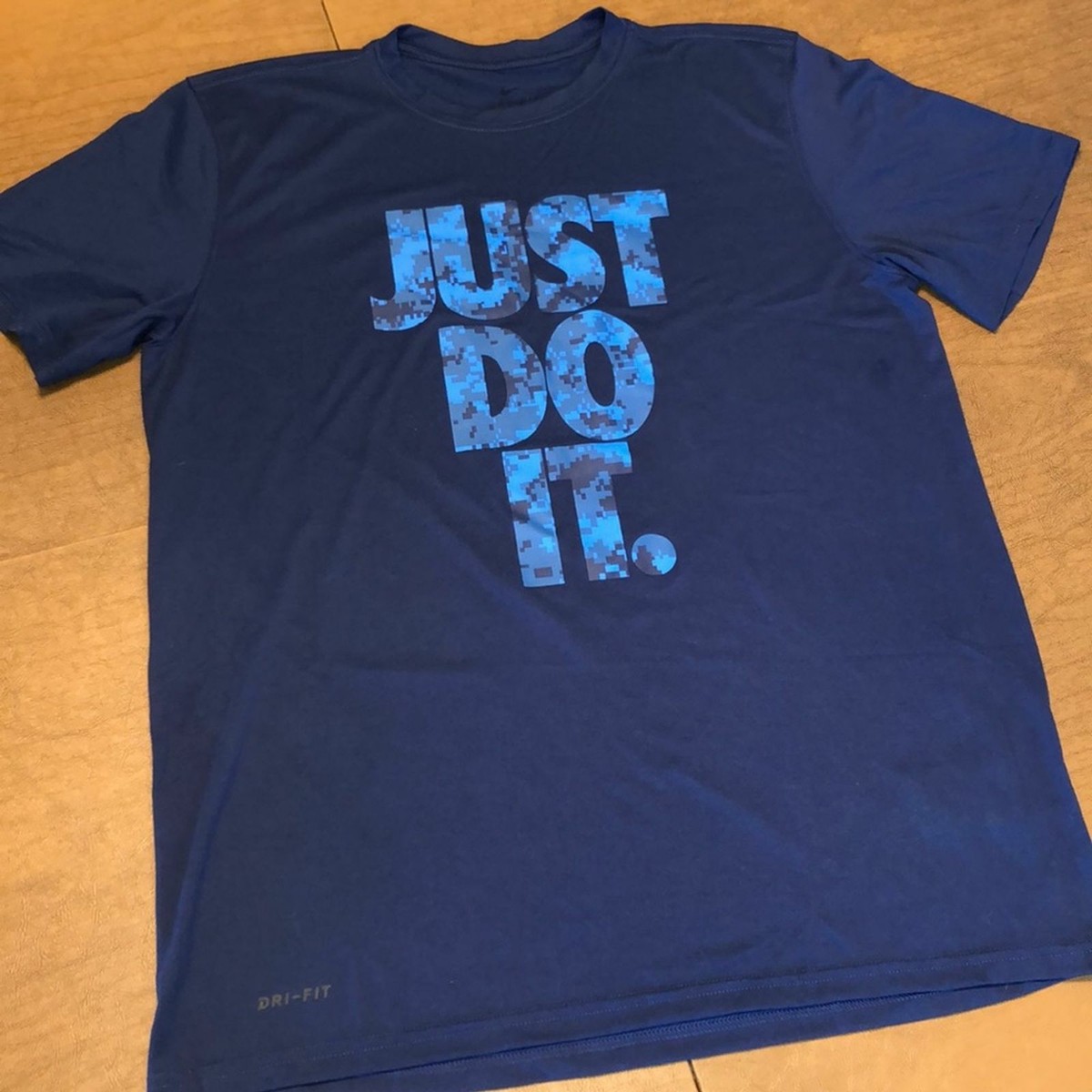 nike dri fit graphic tees