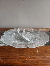 10" Round 2-part Relish Tray Pebble Leaf Clear Indiana Glass