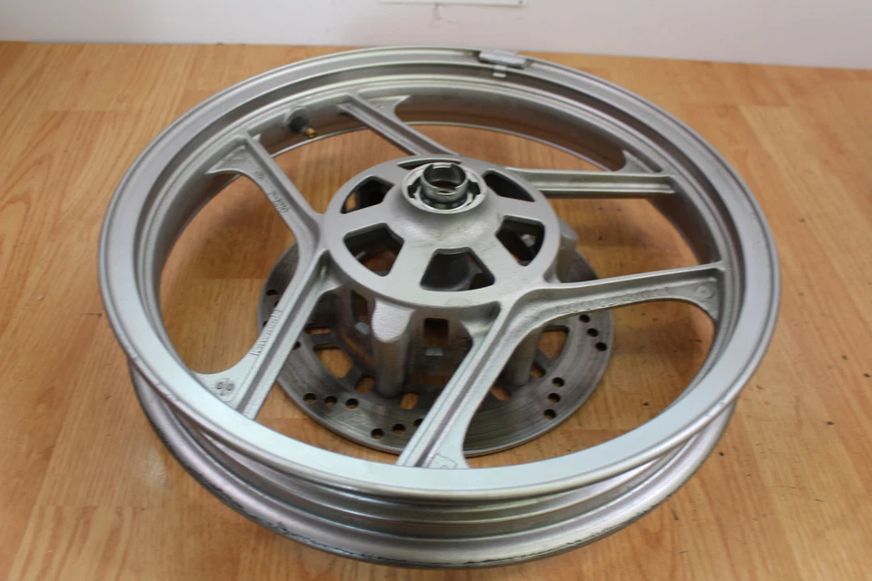 Kawasaki Ninja 250R 2007 rueda delantera con rotor de freno Foto 4 de 4