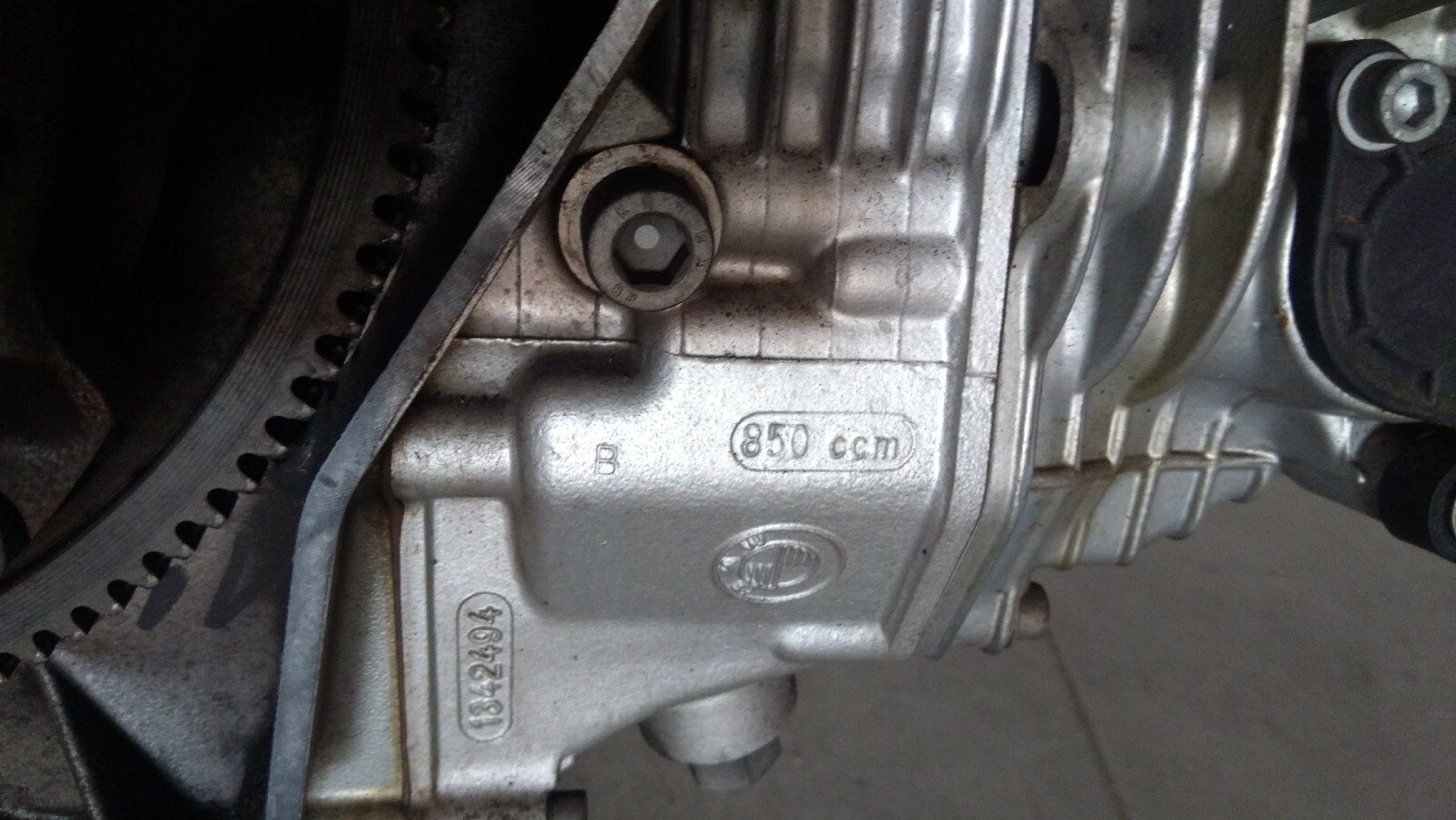 Motore BMW R 850 R 1994-2002 Km 82 Mila (no alternatore, no radiatori olio) - Foto 3 di 7