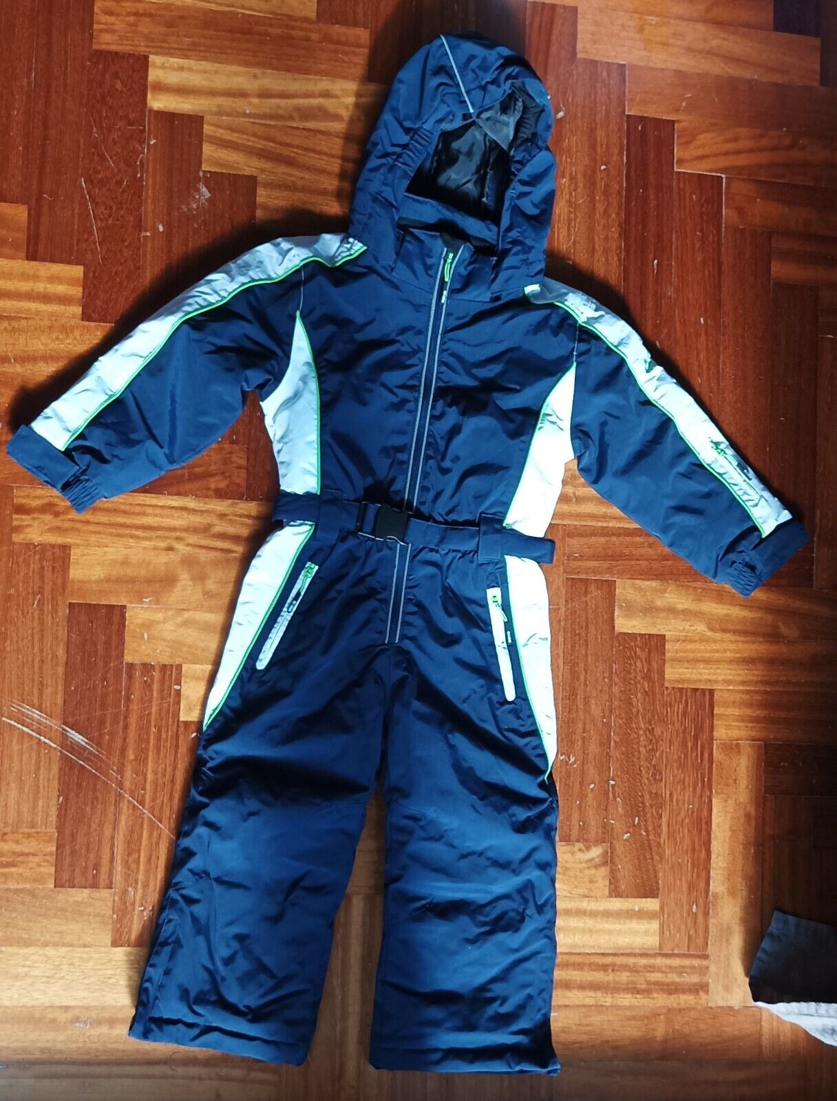 Foto 1 di 5
