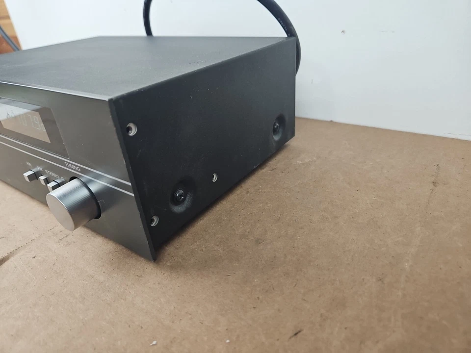 DUKANE 10A180 复古调幅调频立体声接收器 — 第 4/4 张图片