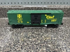 LIONEL MODERN ERA O GAUGE ATSF “THE CHIEF" 16263 GREEN BOXCAR 1995 O Gauge 1:48