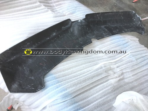 HSV GTS E2 E3 r8 g8 maloo Pontiac VE carbon fiber bonnet garnish hood trim chrom - Picture 8 of 12