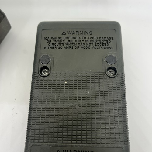 FLUKE 77 Multimeter & Rubber Case ... Tested & Working - Picture 7 of 9