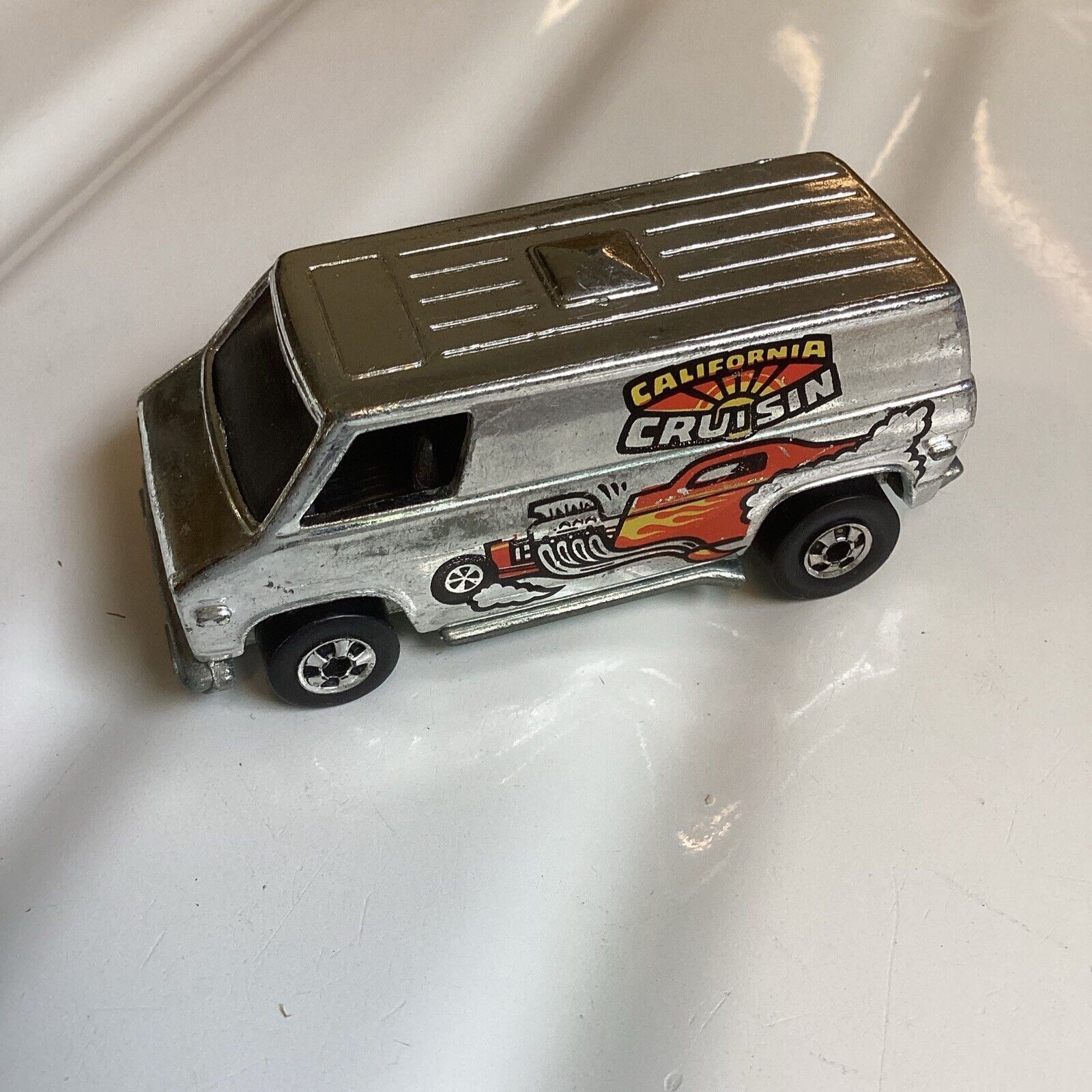 Picture 1 of 5