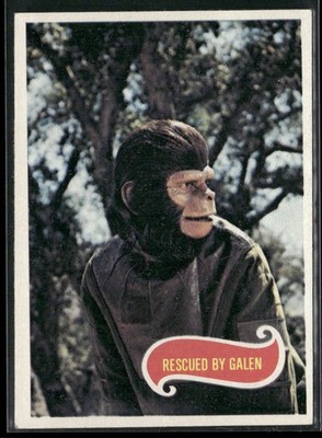 1975 Topps Planet of the Apes #46 Rescued by Galen