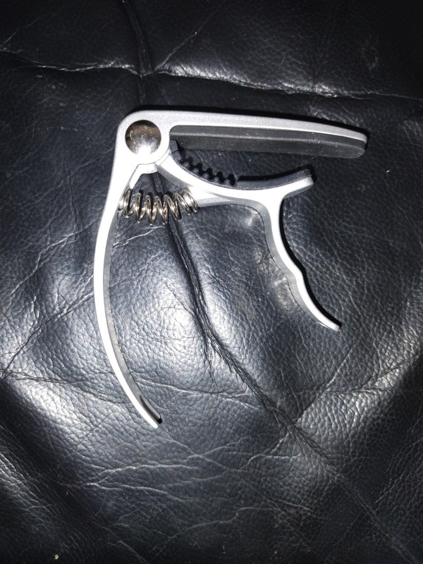 Gemci silver guitar capo