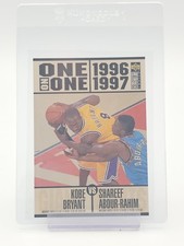 KOBE BRYANT 1996-97 UD COLLECTOR'S CHOICE ONE ON ONE ROOKIE #381 Q7084