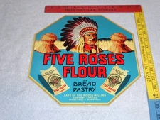 VINTAGE FIVE ROSES FLOUR WORLDS BEST W/ INDIAN 12" METAL GENERAL STORE GAS SIGN!