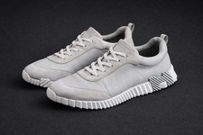 Hermes Gray White Athletic Sneakers Lace Up Low Top Men's Casual Walking Shoes