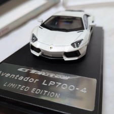 Lamborghini Aventador LP700-4 1/43