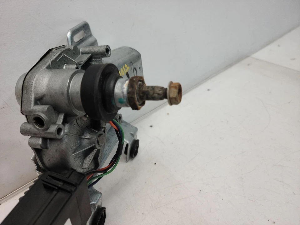 Motor limpiaparabrisas trasero Ford Explorer 2003-05 (4 puertas) Foto 3 de 4