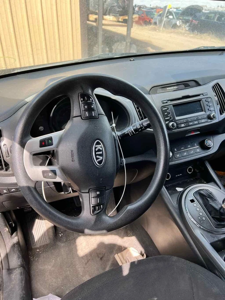 Conjunto de filtro de aire usado se adapta a: Kia Sportage 2011 2,0 L California emisiones SULE Foto 2 de 4