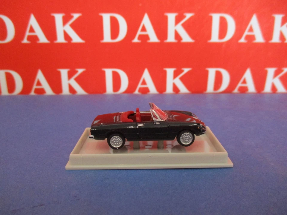 1/87 Modellino Auto Alfa Romeo Spider 2000 Duetto 1969 by Brekina - Immagine 4 di 4