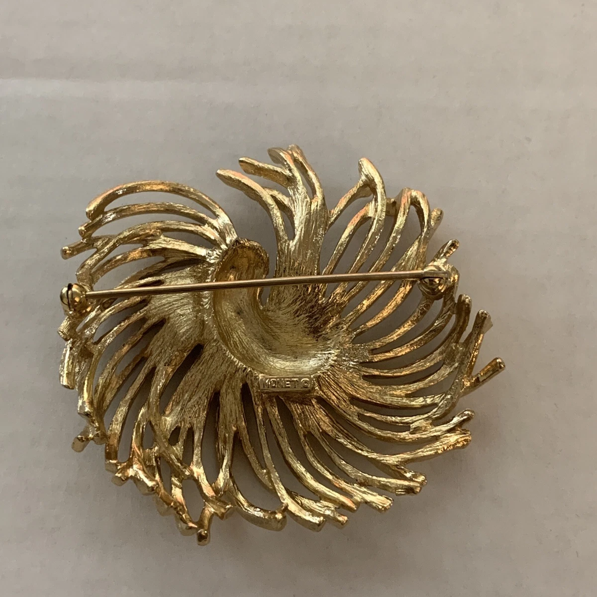 Monet brooch pin value deals