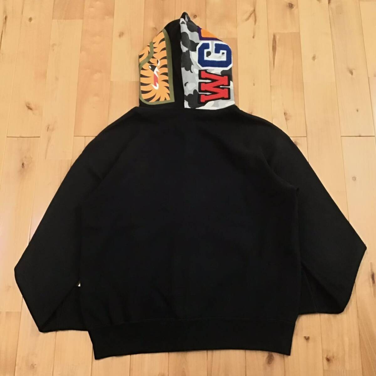 Bape NFS Limited Camo Zip Hoodie Mサイズ NFS limited BAPE camo Shark full zip hoodie Black A Bathing