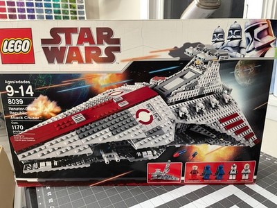 Lego Star Wars 8039 Venator-Class Republic Attack Cruiser - Brand New Sealed