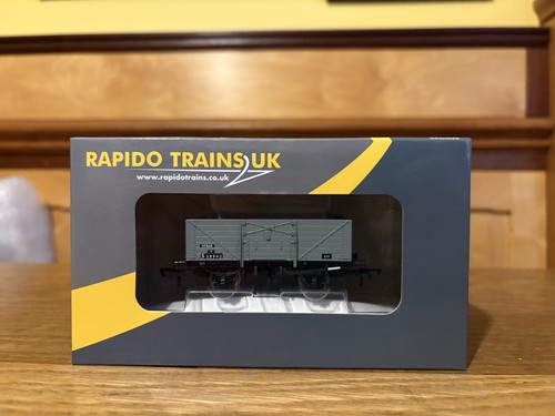 RAPIDO TRAIN SPUR OO 907010 BR GRAU 7 PLANKEN OFFENER WAGGON #S28942 NEUWERTIG VERPACKT NEU  | Condition: New