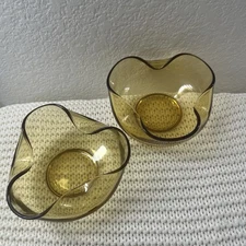 Vintage Anchor Hocking Yellow Glass Chip and Dip Scalloped Bowl Set Of 2