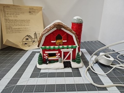 Heath In Crafts Plaster ''BARN'' Hand Painted Vintage With Light 7'' X 8'' X 8'', Cat