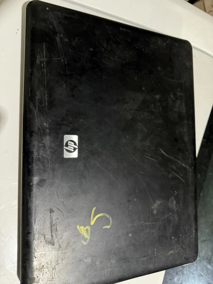 Notebook PC HP Compaq 6730s - per ricambi o riparazioni - Immagine 2 di 4