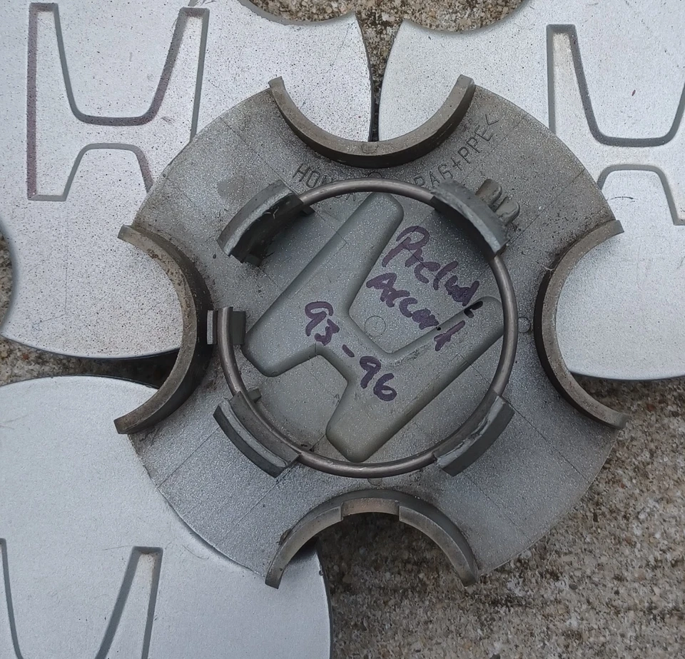 Juego de 4 tapas centrales Honda Prelude Accord, 1993-1996, parte # PA6+PPE Foto 3 de 3