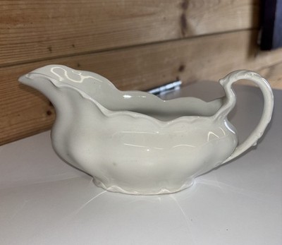 Vintage Johnson Bros Sauciere