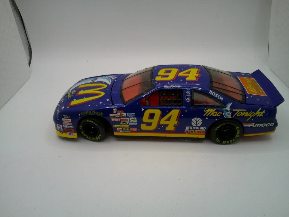 Bill Elliott #94 Mac Tonight 1997 Ford Thunderbird 1:24 Diecast - Image 4 of 4