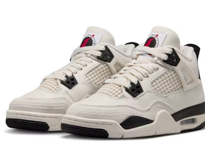 Air Jordan 4 Retro Flight Club GS US Size Y7 NIB White Black Red Basketball