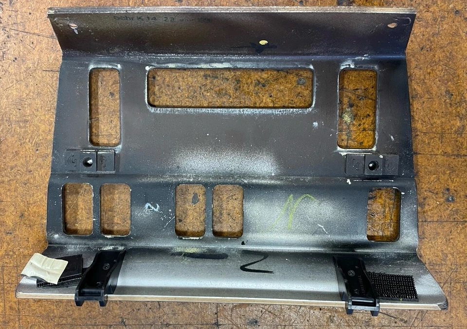 86-95 MERCEDES BENZ 300TE W124 SEDÁN VAGÓN TABLERO CENTRAL MOLDURA DE MADERA FABRICANTE DE EQUIPOS ORIGINALES 5 orificios Foto 4 de 4