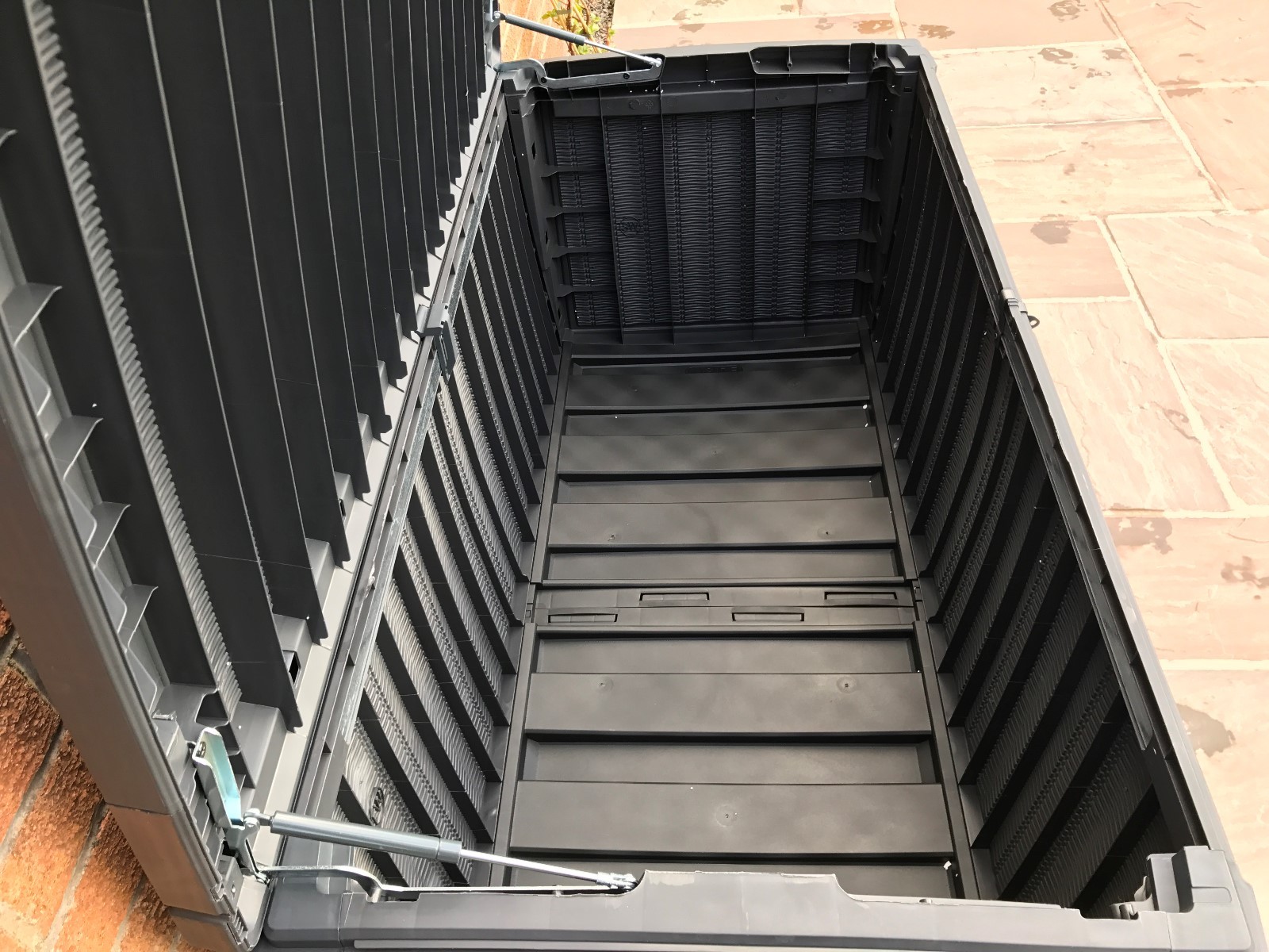 Keter Sumatra Waterproof Rattan Style Plastic Garden Storage Deck Box