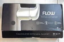 FLOW MOTION ACTIVATED Single-Handle Pull'down Kitchen Faucet In Champagne Gold