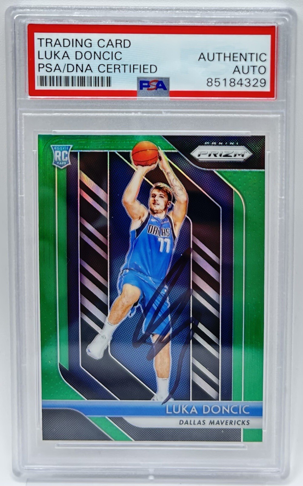 Luka Doncic Signed 2018-19 Panini Prizm Green #280 Auto PSA/DNA RC Signed Card view 1