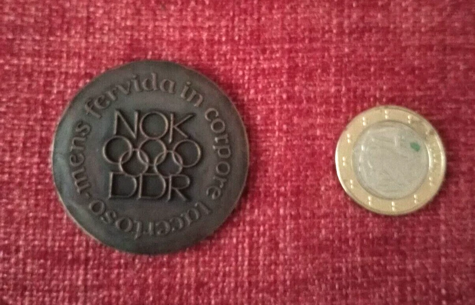 Rare DDR Olympic Committee Bronze Medal – NOK DDR –East German Olympic Memorabia - Image 3 of 3