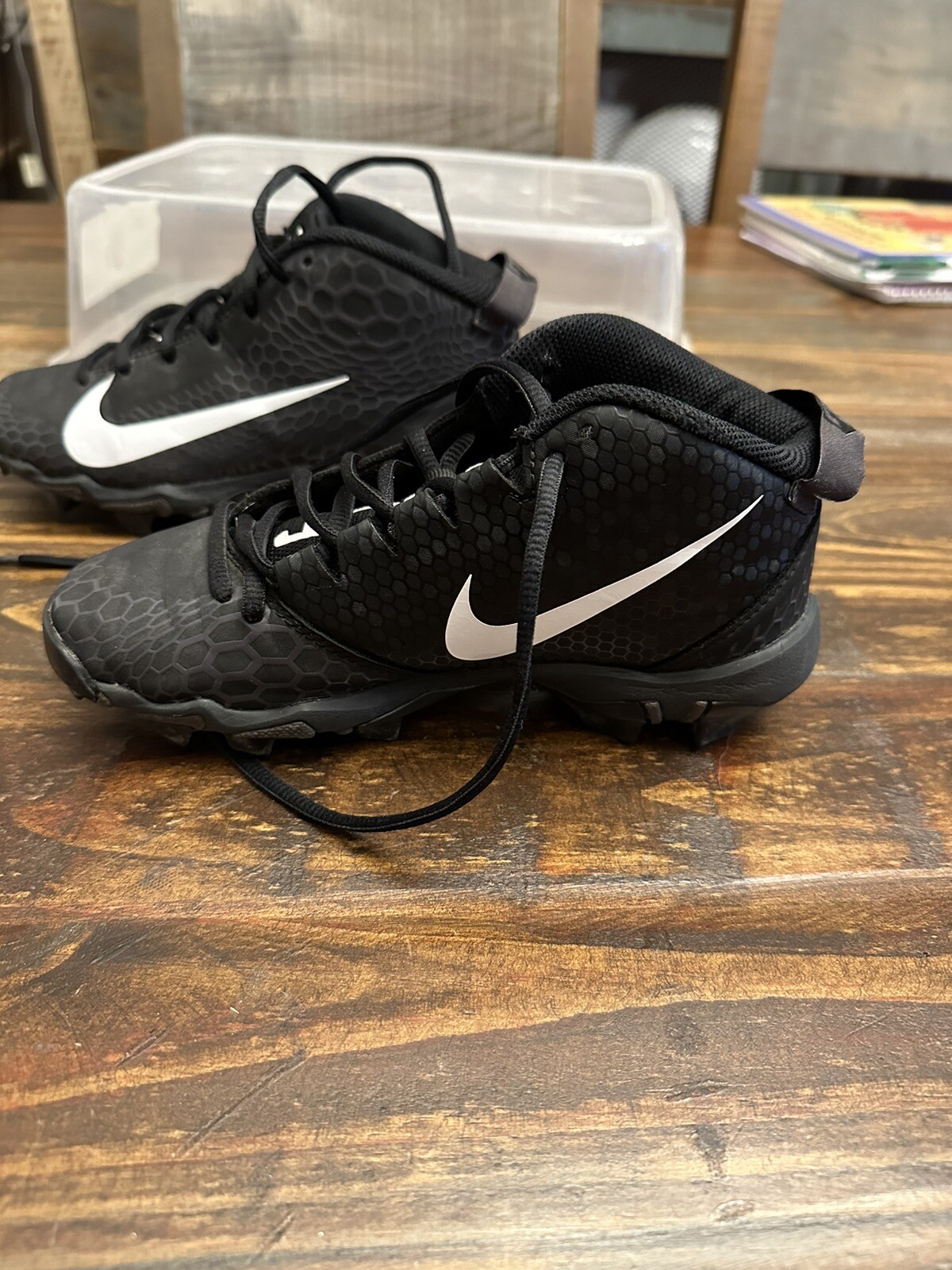 Nike Fastflex Trout Cleats Youth Kids Baseball Cleats Size 2Y Black