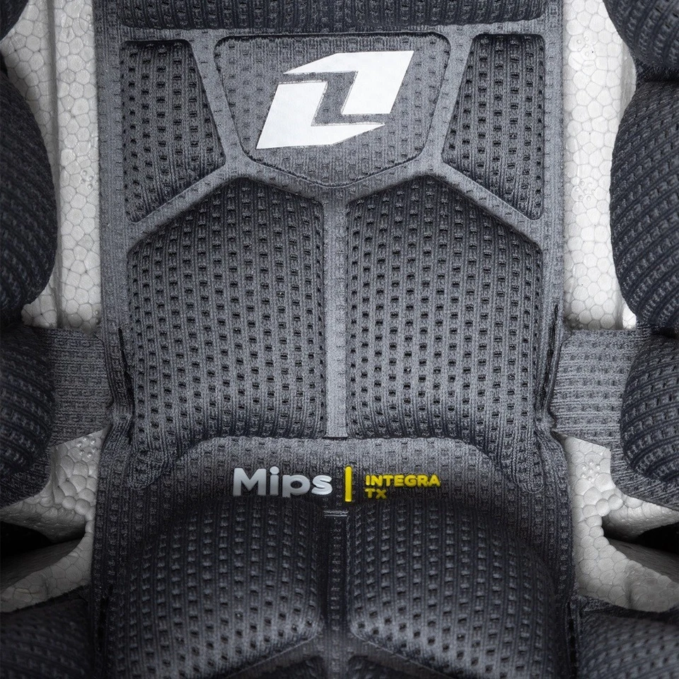 Casco todoterreno ONE Industries X-197 Carbon MIPS blanco abrasador Foto 4 de 4