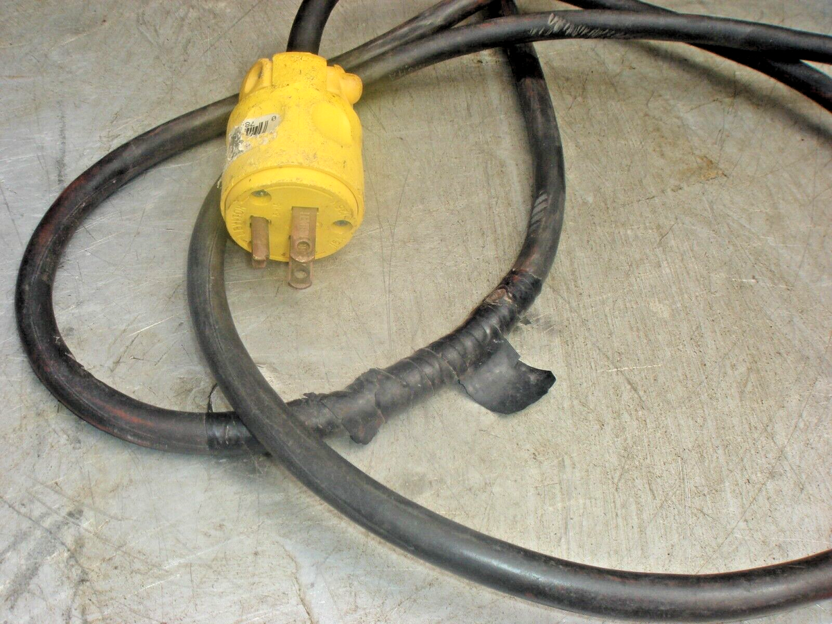 VINTAGE SEARS CRAFTSMAN INDUSTRIAL WORM DRIVE SAW 7 1/4" 135.276101 MADE IN USA