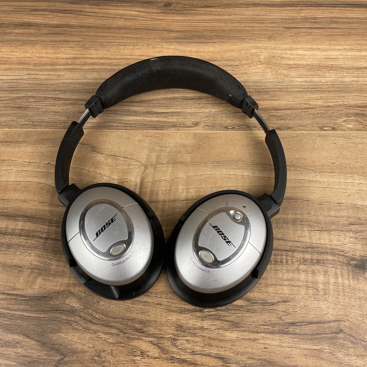 Bose QuietComfort 15 Over the Ear Headphones ( No Wire No Cushions