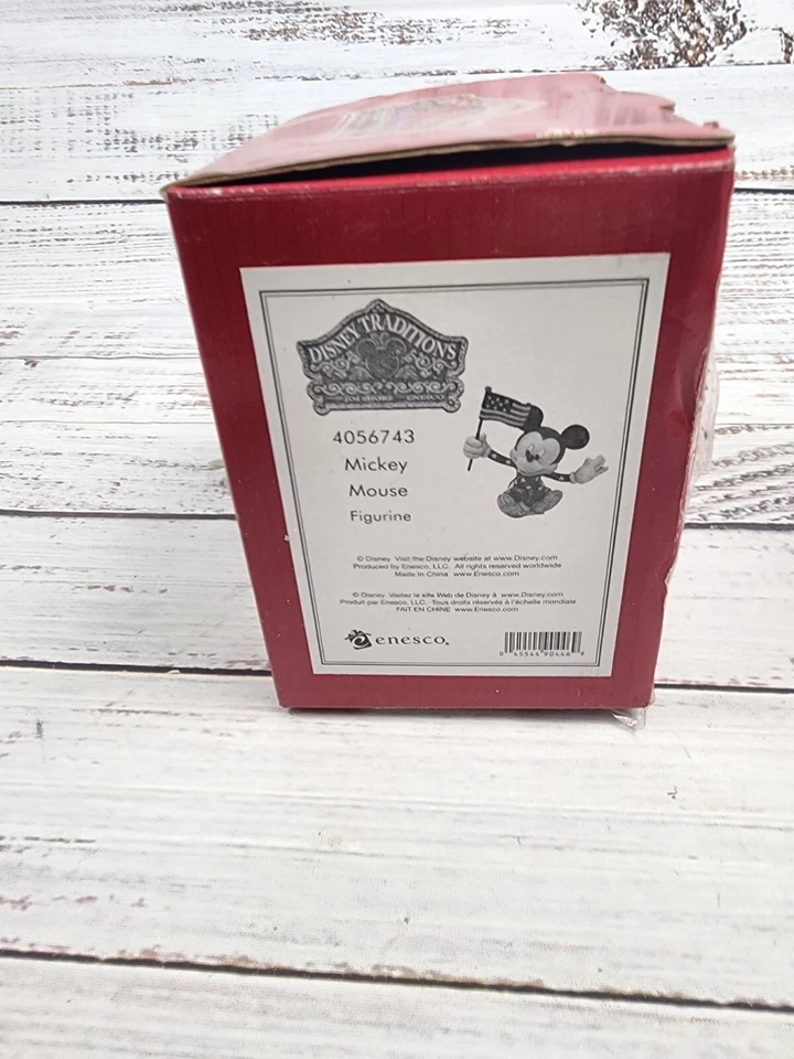 Jim Shore Disney Mini Patriótico Mickey Mouse con Bandera de EE. UU. Figura 4056743 Nuevo Foto 3 de 4