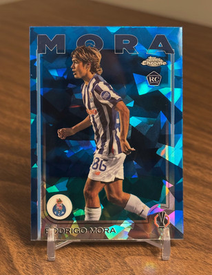 Rodrigo Mora 2004 2024-25 Topps Chrome UEFA UCC Sapphire #137 Rookie RC