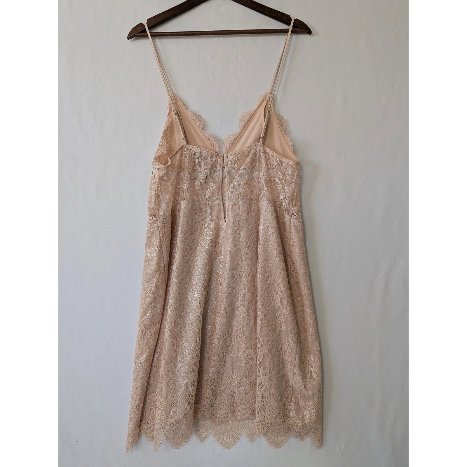 UNDERCOVER Abito Victoria’s Secret Dream Angels pizzo floreale e anello slip grande avorio antico