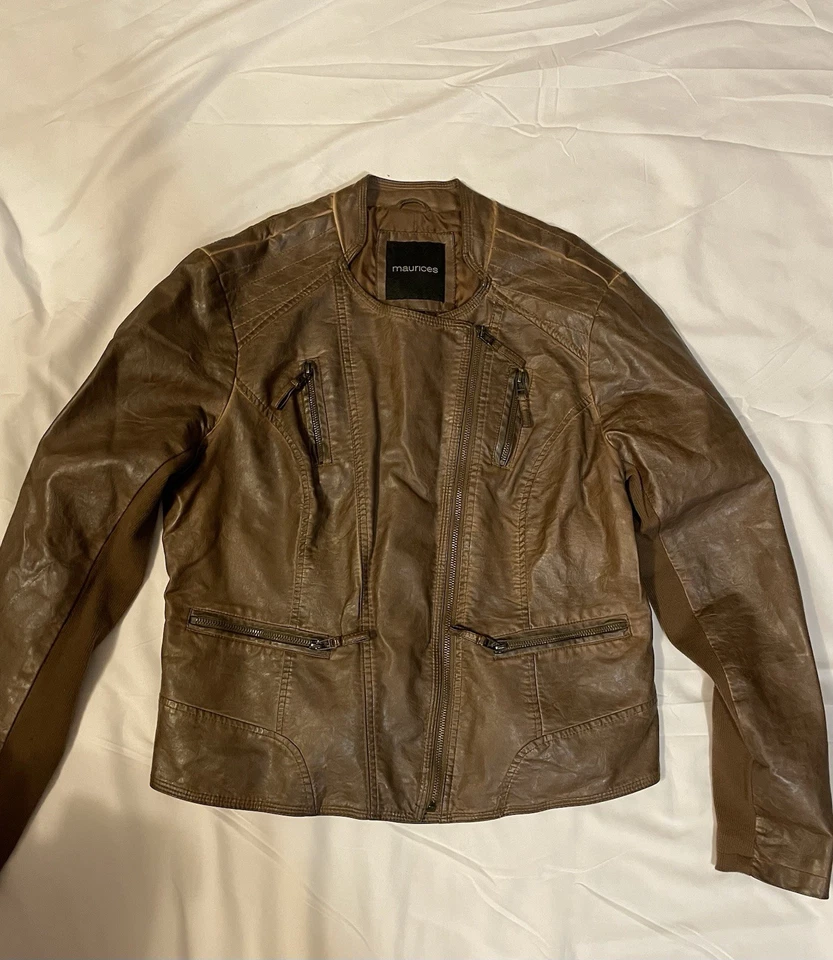 Jaqueta de motociclista feminina Maurice’s couro sintético GG marrom zíper completo desgastada - Imagem 2 de 4